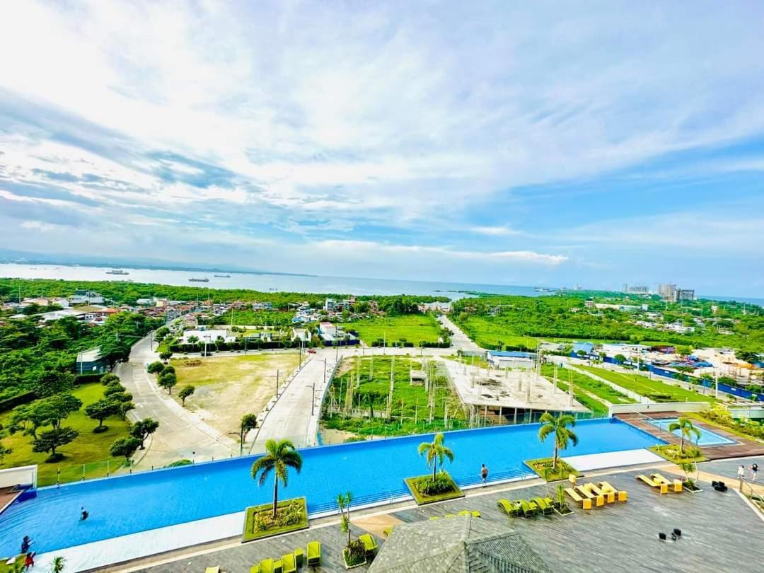 Mactan Newtown Condo Lapu-Lapu City Exterior foto